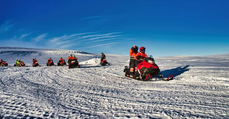 Snowmobile tours in Iceland