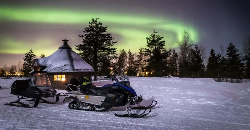Aurora Borealis Snowmobile Safari with Campfire — snowmobile tour in Rovaniemi